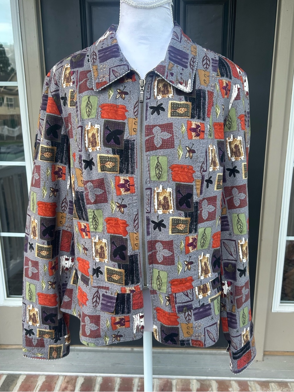 Vintage y2k 2000s grey cotton lightweight autumn leaves novelty jacket L